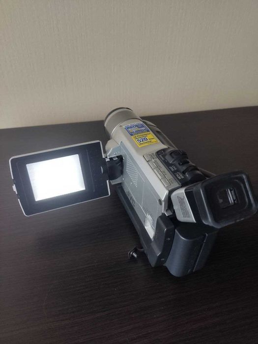 Відеокамера цифрова JVC GR-DVL150