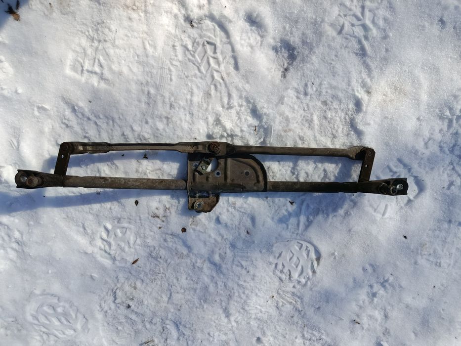 Трапеція двірників пасат б 5