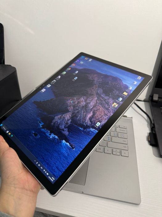 Ноутбук-планшет 13.5'' Microsoft Surface Book 2, СЕНСОРНИЙ