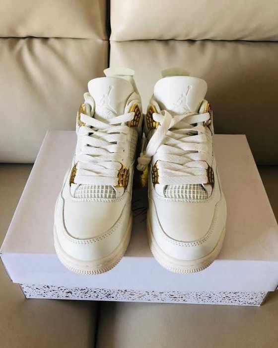 Nowe Buty Jordan 4 Retro Metallic Gold r.38
