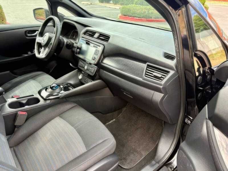 2019 Nissan LEAF