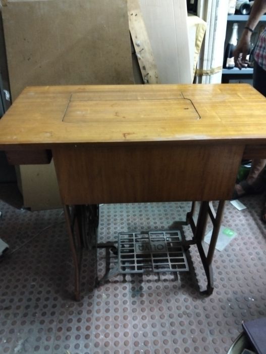 Máquina de costura antiga