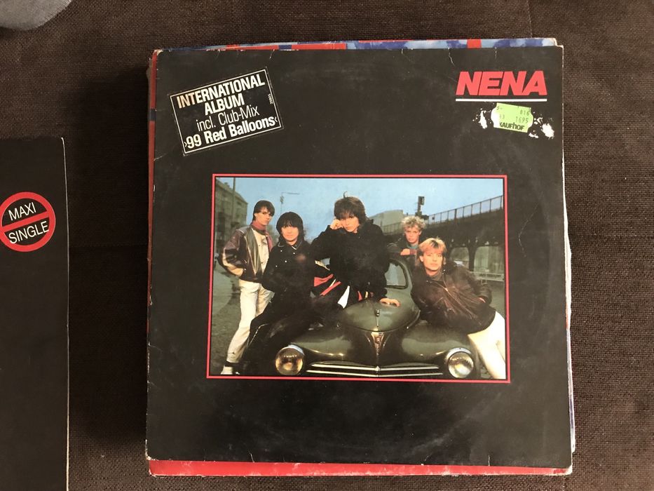 Disco 99 Red Balloons