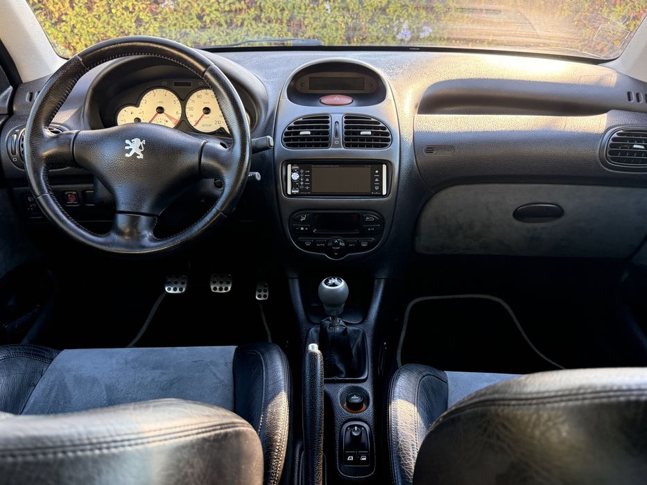 Peugeot 206 GTI (Apenas 75 mil kms) — photo 4
