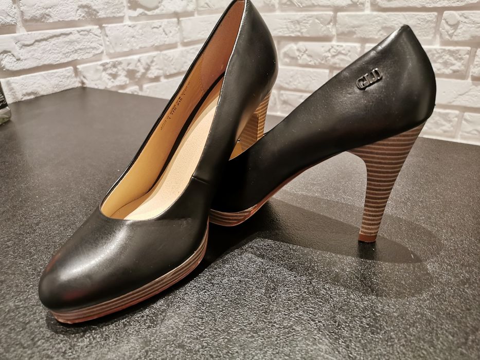 Buty na obcasie Graceland
