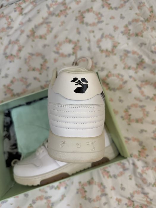 Off White Out of Office Odsy-1000