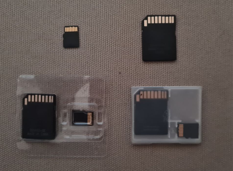 Memory Cards440564585826897921