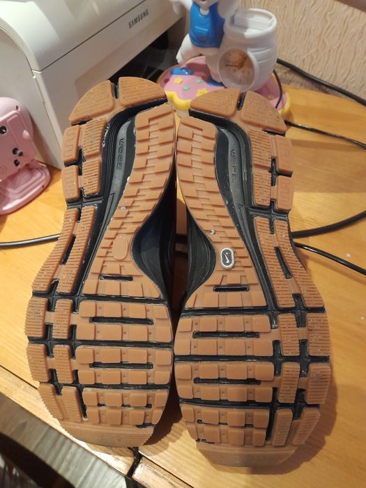 Взуття зимове фірми Горетекс, чоловіче,дитяче, тепле шкіра ,текстиль ,