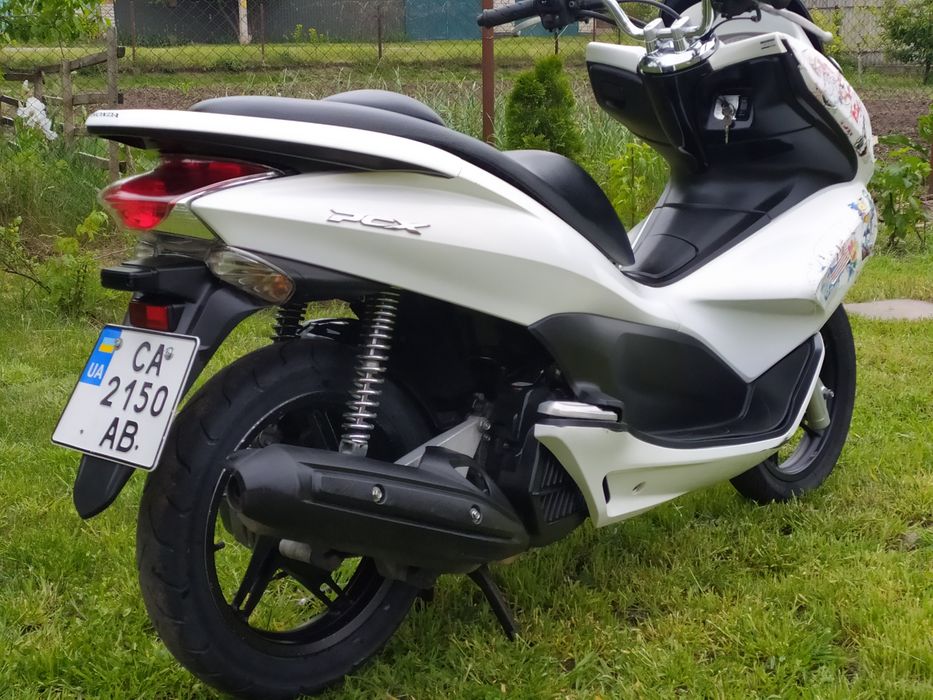 Продам японський Макс скутер HONDA  PCX. 125.