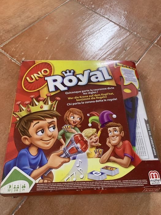 Jogo uno royal para os mais novos