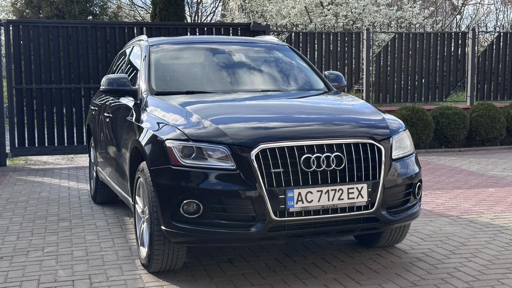 Автомобіль легковий Audi Q5