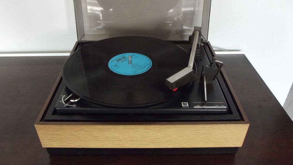 Gramofon PE 2010 Made in Germany