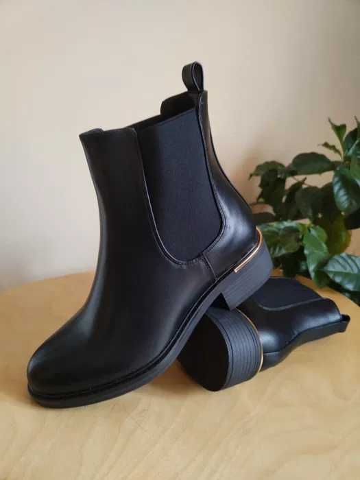Botki damskie sztyblety r. 40