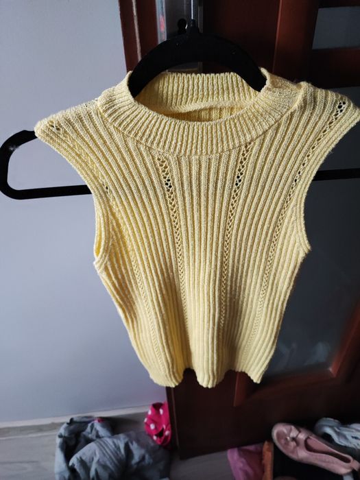 Kamizelka sweterkowa