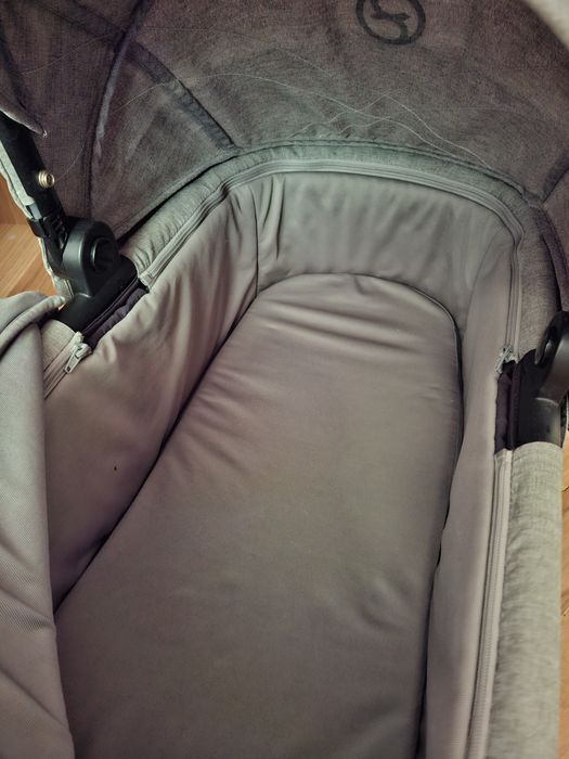Cybex Cot S gondola