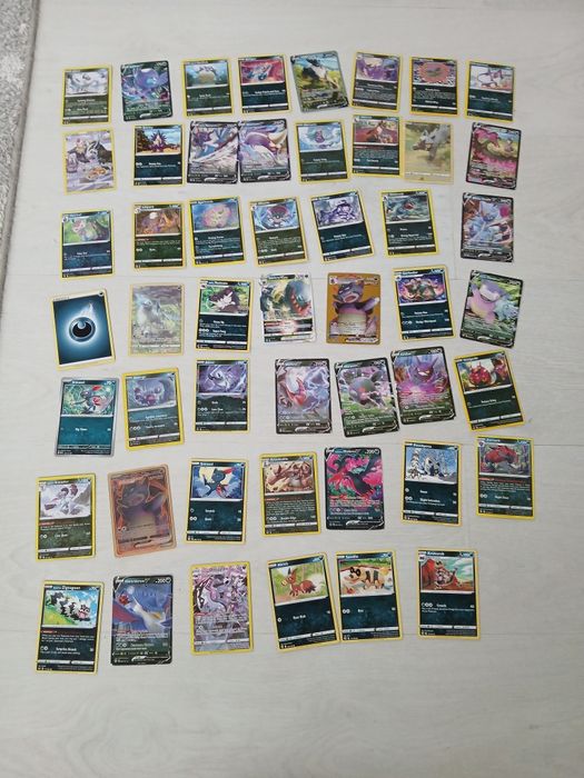 Karty kolekcjonerskie pokemon
