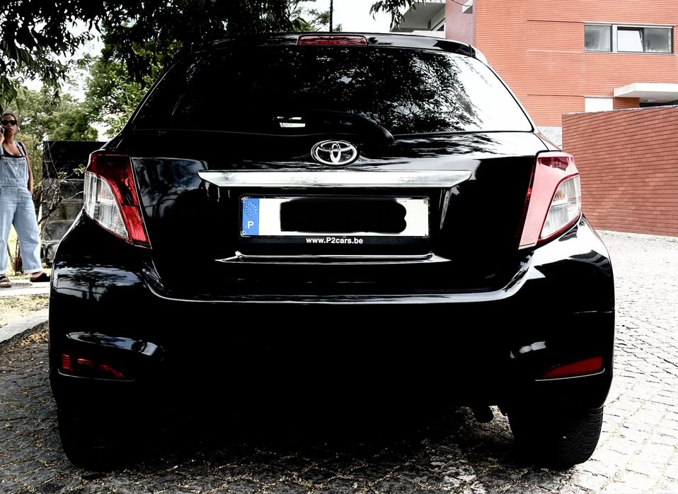 Vendo o meu Toyota Yaris D4D