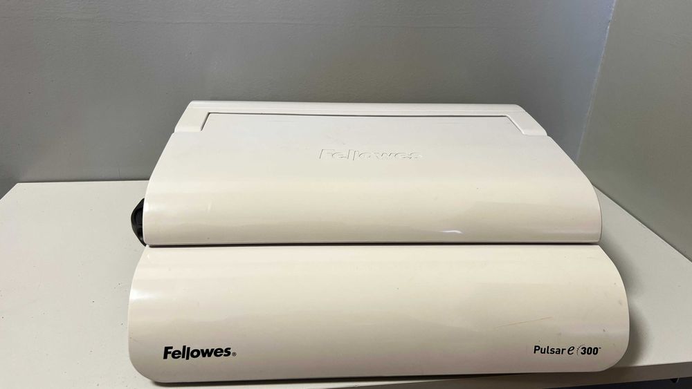 Bindownica elektryczna do papieru Pulsar E300