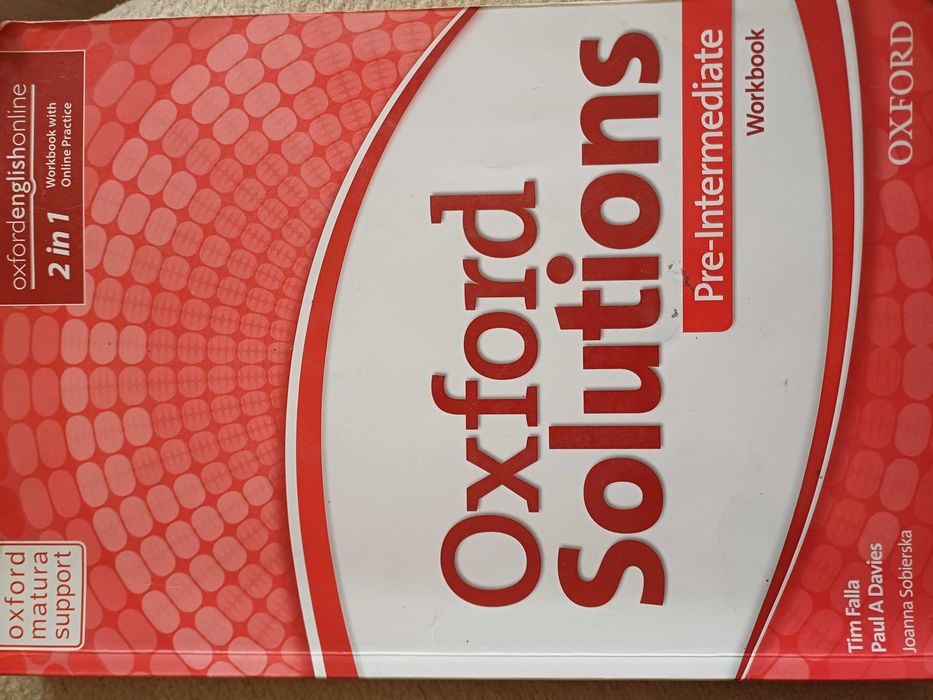 Oxford Solutions Pre-Intrmediate Workbook