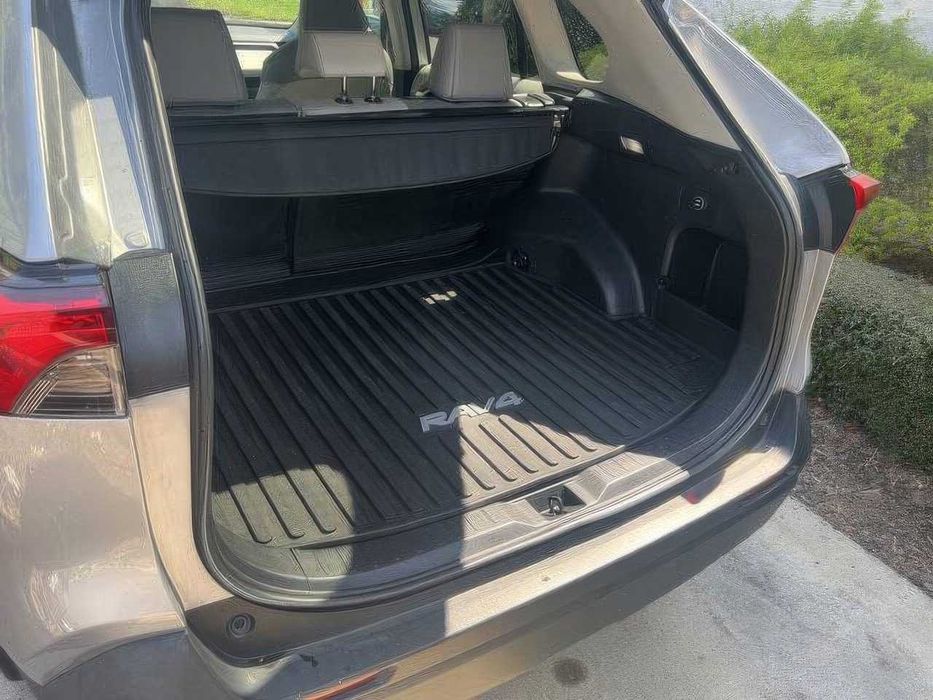 Toyota RAV4 Adventure      2023