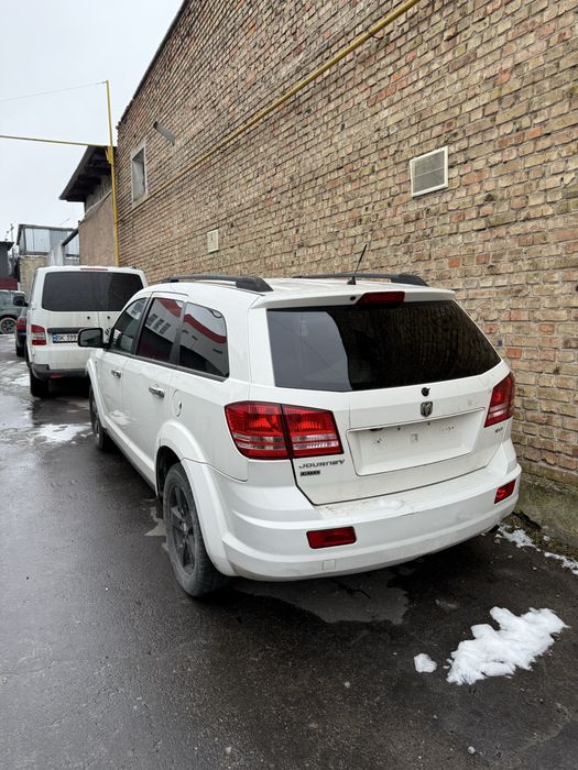 Розбір Dodge journey на розборку Додж джорні 2.0 дизель автомат