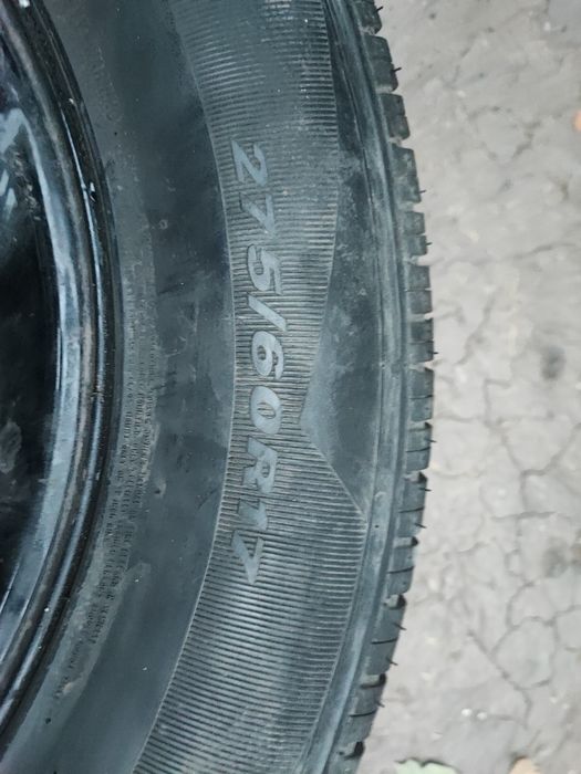 275 60 R17 с дисками 6*139,7