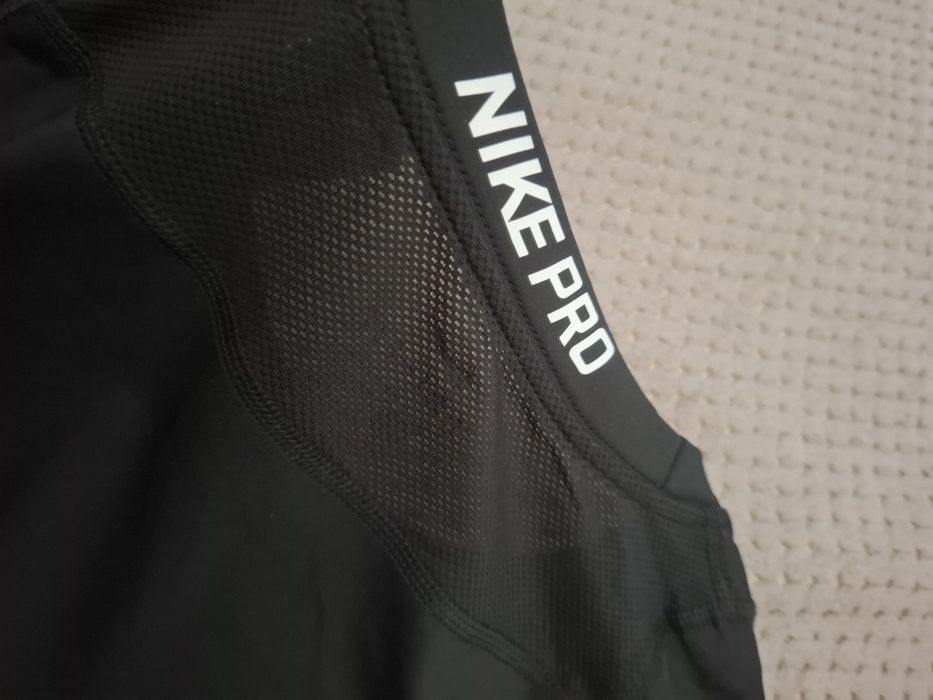 Рашгард компресійна футболка з довгим рукавом Nike