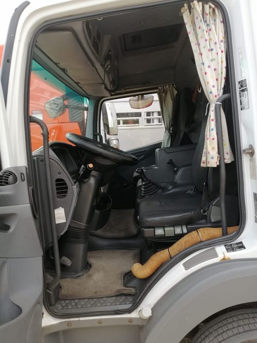 Mercedes Benc Atego 816 Euro 5 łózko ,winda ,webasto