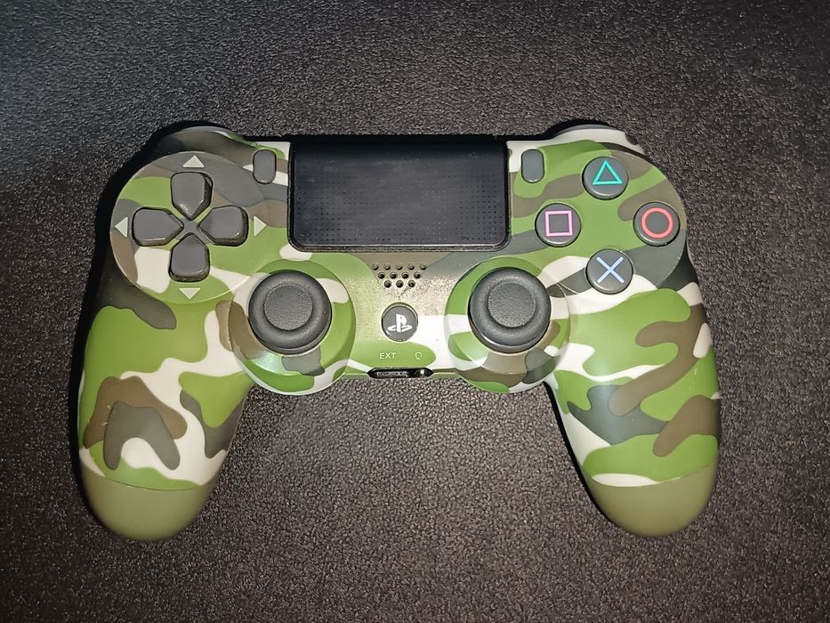 Comando PS4 - Verde Camuflagem