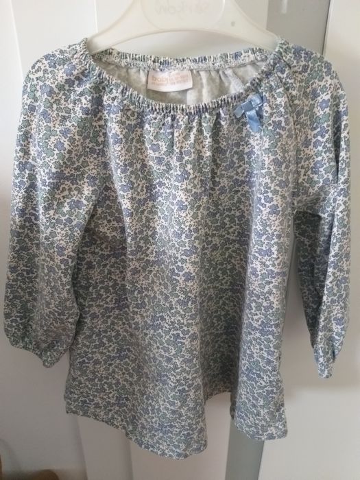 Śliczna bluzeczka w rozmiarze 86