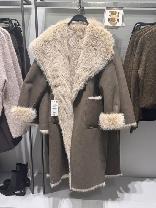 Very Warm Zara Overcoat, Fully Lined with Extremely Soft Fur