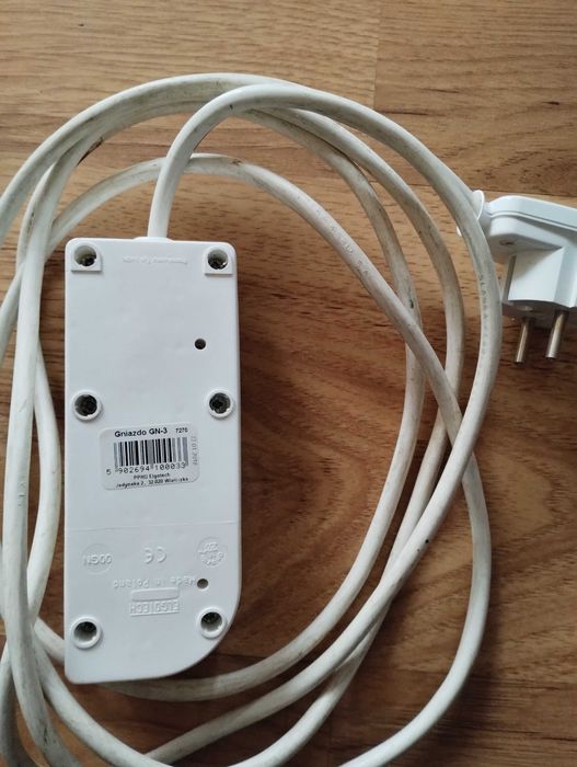 Listwa zasilająca przedłużacz sieciowy 3 gniazda 3 m Elgotech biel