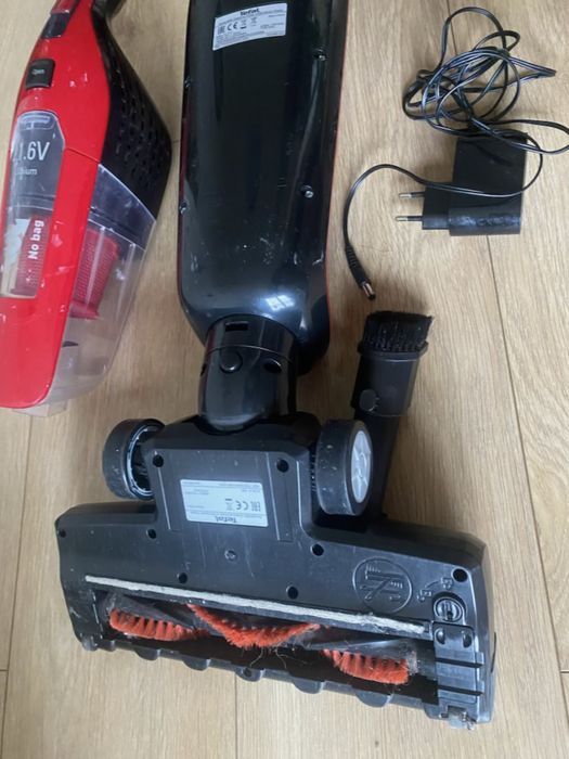 Odkurzacz pionowy Tefal