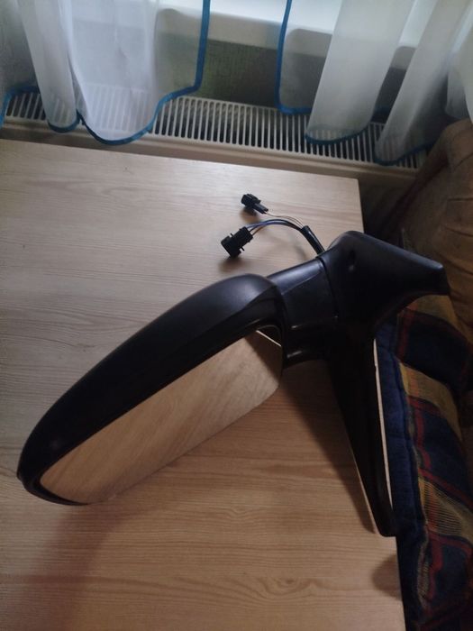 Продам зеркало фольцфаген т5