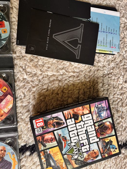 Gta v edycja pudełkowa pc komplet