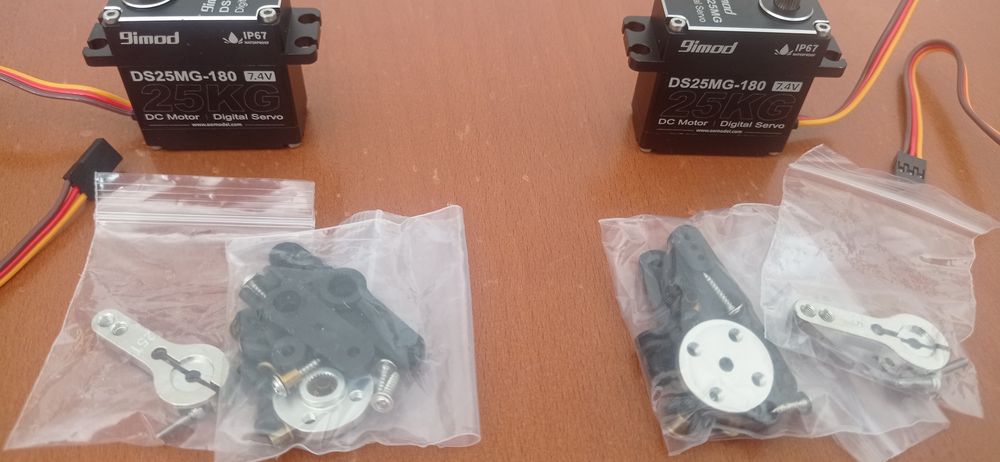 Servo digital  com assessórios