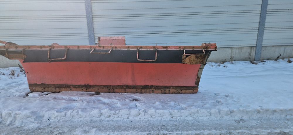 Plug sniezny ciezarowy rolniczy unimog ciagnik