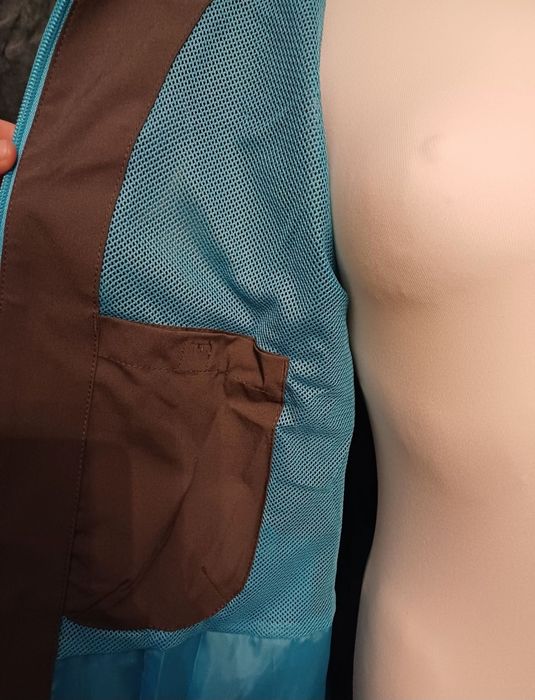 Kurta wiatroszczelna i przeciwdeszczowa