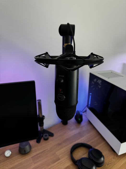 Logitech Creator Microphone Blue Yeti + Radius III + Blue Compass G64564056830465121