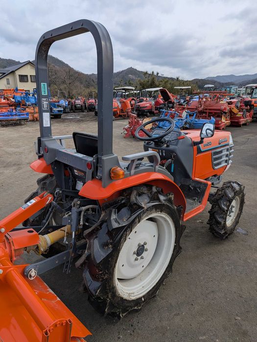 Kubota Granbia GB20D 20 KM 4x4 505 mth + glebogryzarka