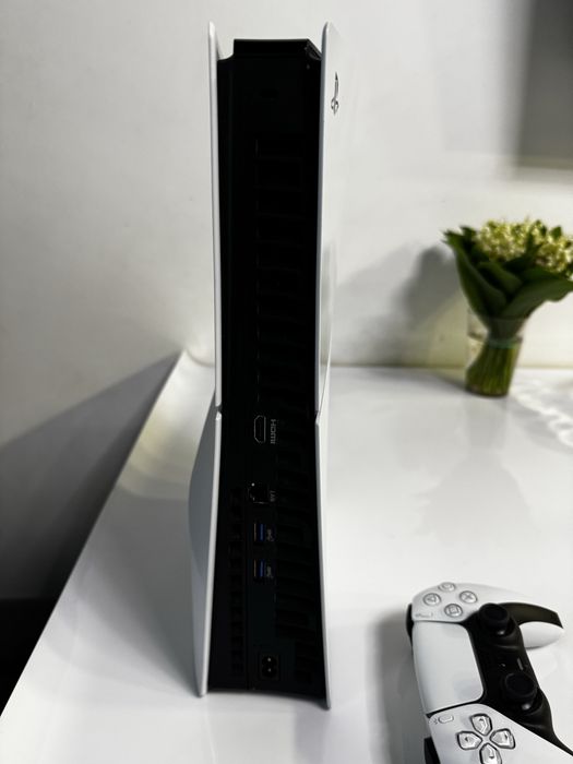 Ігрова приставка PlayStation 5 Slim