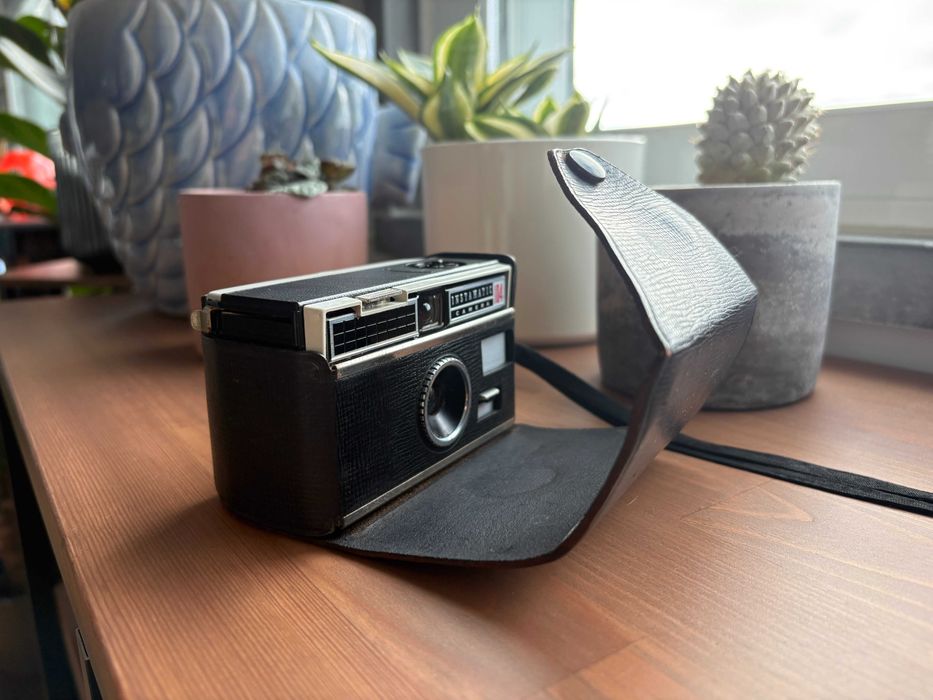 Kodak Instamatic 104 Vintage com Bolsa Original