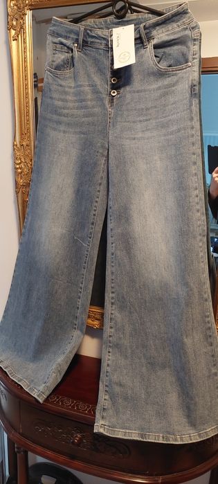 Spodnie jeans By o la la , L