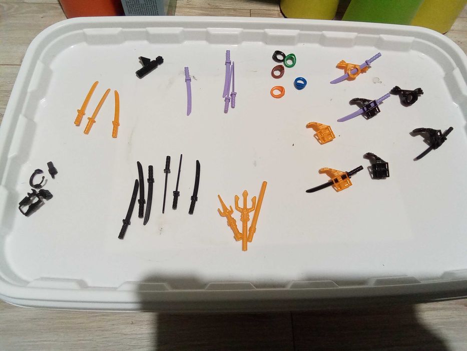 Miecz samuraja katana klocki plastikowe naramiennik