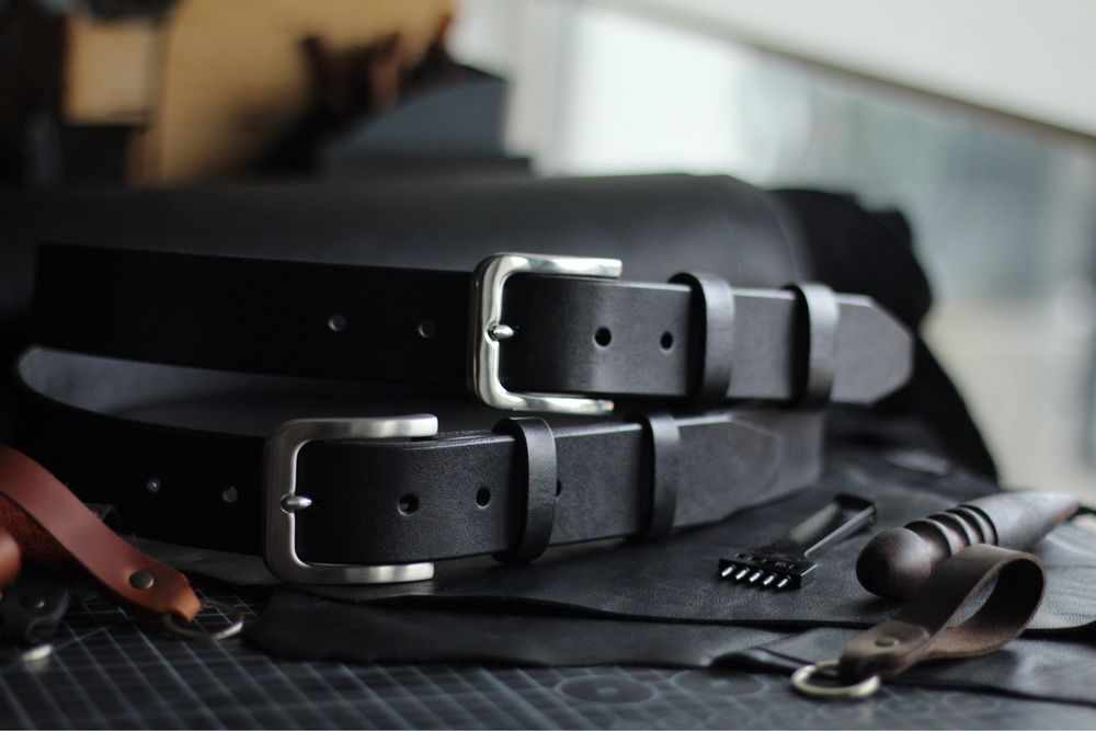 Ремінь шкіряний чоловічий ручної роботи. Подарунок. Ремень мужской