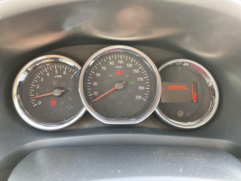 Dacia Sandero II Nacional 2015