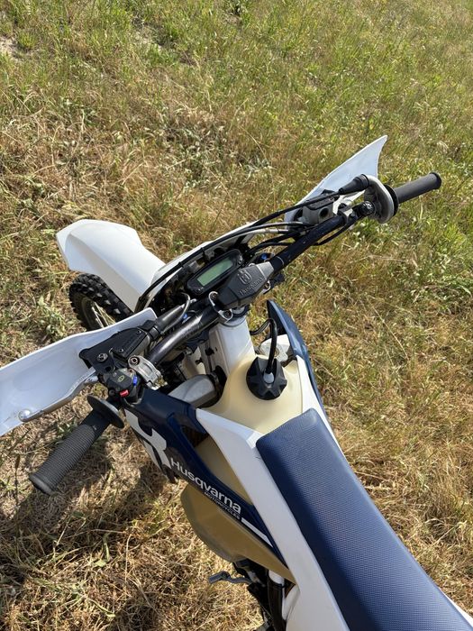 Husqvarna TE 150 carburador