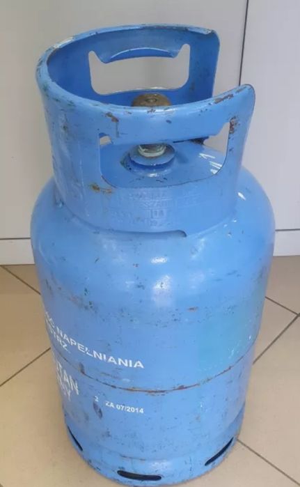 Butla gazowa pełna.