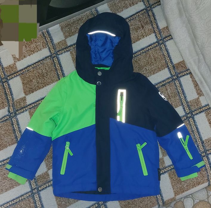 Куртка курточка весна осень