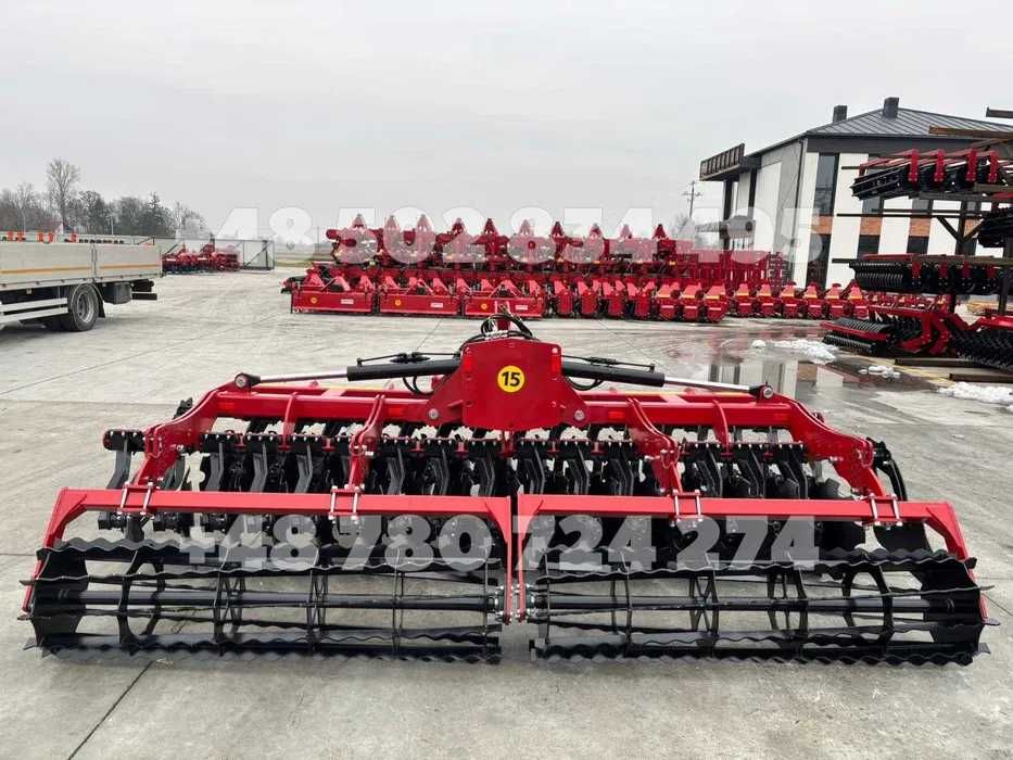 Brona Talerzowa Składana Hydraulicznie Agregat STRUMYK